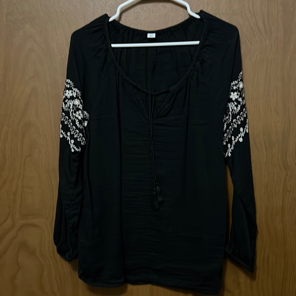 Black old navy blouse size large